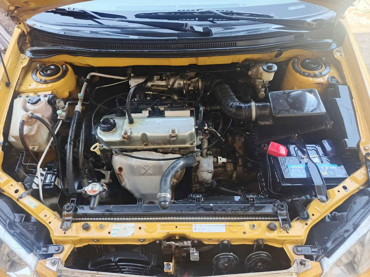 سلام عليكم سياره بي وايدي للبيع
1:مديل 2011مابيهه ضربه
2:كهربايات شغاله كله مابيه أي نقص
3 :ودوشمه جديده ونضيفه داخلهه
4:تبريدهه شغال 
5:تايرات تخم جديد
6:سياره نظيفه كلش ومال جناي 
7:جان بيه خياس بل هلال الخلفي صفحتين وصلحته وجان كذالك خياس بل فتحت سقف هم صلحته
مكاني بغداد الزعفرانية رقم الهاتف  *********** السعر 50 وبيه مجال بسيط.   ملاحظه:سياره كامله على اخر حبايه
