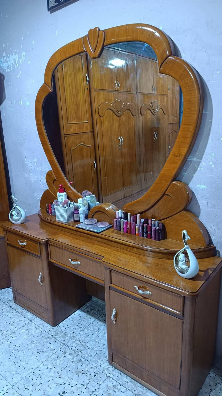 غرفه تسكام صاج داخل وخارج دنك ونقش كوله بورمي ام السته طابقين ظهر جرجوبه نضيفة كولش مكاني محاويل للاتصال ع الرقم ***********
