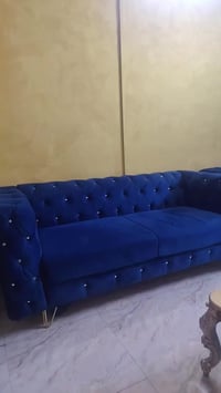 تخم للبيع 10 مقاعد تزكام تخم ثقيل و جديد سعره مع سيت طبلات  500 الف لل...