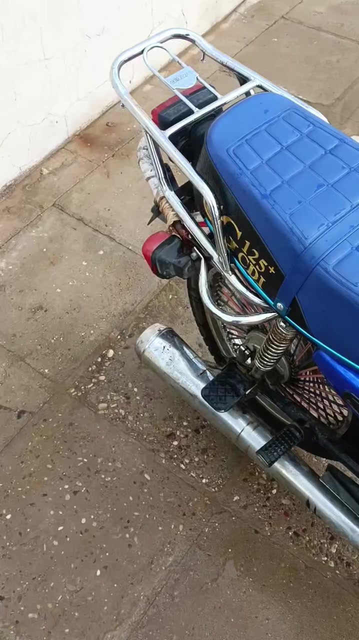 تايكر ٢٠٢٠ مكينه مفتوحه مبدله بستم  وايرمنه شغاله فقط نقص باتري + مكينه مصبوغه مثل ما موضح كدامك  دراجه بيها نقوصات قليلها وخفايف  ترهم بيع وترهم مراوس برياضي


**إذا كنت صاحب هذا الإعلان وتريد حذفه لأي سبب، رجاءا أرسل رسالة إلى الدعم الفني**