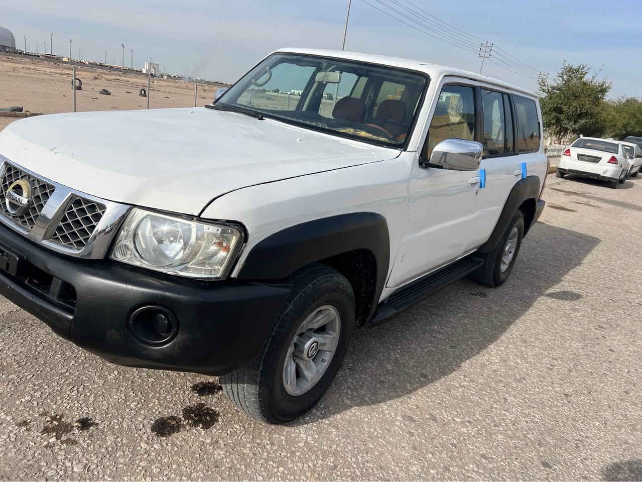 سلام عليكم 
نيسان باترول ٢٠٠٨مال مزاد وزرارة داخليه تترقم بغداد 
كير ومكينه كفاله منظومة تبريد كامله بس غاز 
اسويلك وكاله وانته ترقم 
*********** مكان سياره كربلاء 
سعره ب٦٥ بيه مجال بسيط كربلاء, العراق
