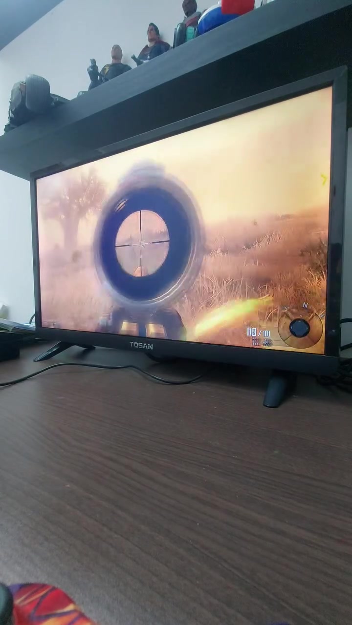 جهاز xbox 360 سلم نسخة star wars مهكر كامل محلقات و نظافة ٩٠% مثل ما مبين بالصور ما بي اي خلل او عطل يشتغل هارد و مخزن العاب فوك ٢٥٠ لعبة قويات و مال أطفال + مدخل الاقراص يتشغل و سحبه قوي 
السعر ١٥٠ الف 🔥🔥
متوفر توصيل لكافة المحافظات العراق 🇮🇶🇮🇶


**إذا كنت صاحب هذا الإعلان وتريد حذفه لأي سبب، رجاءا أرسل رسالة إلى الدعم الفني**