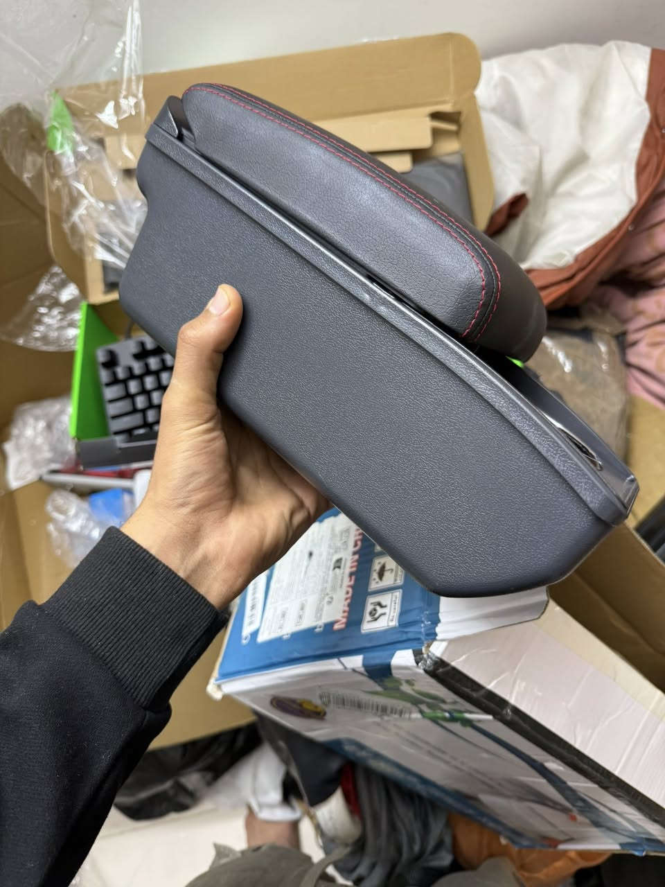 السلام عليكم تجوه مال ايد مال سياره سعره 10الف اكو توصيل جميع محافظات العراق ***********
