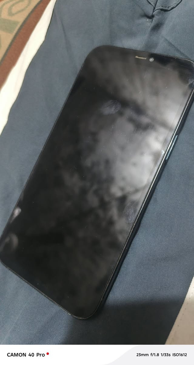 سلام عليكم... للبيع ايفون 12برو ماكس لون ازرق سعر 325وبيه مجال بصيط ايفون 12برو ماكس اللون ازرق الجهاز نضيف شخط مابي شغال بطاريته 90%سيم كارت شغال سعه 256كيكابي خط بالشاشه بس ما مبين البطاريه مستبدله بوحده  اصليه اقسم ب الله زغير كلش وحده من لكامرات مابيها فوكس الباقي شغال  بابل حصوه حي نتصار
للا ستفسار ***********
