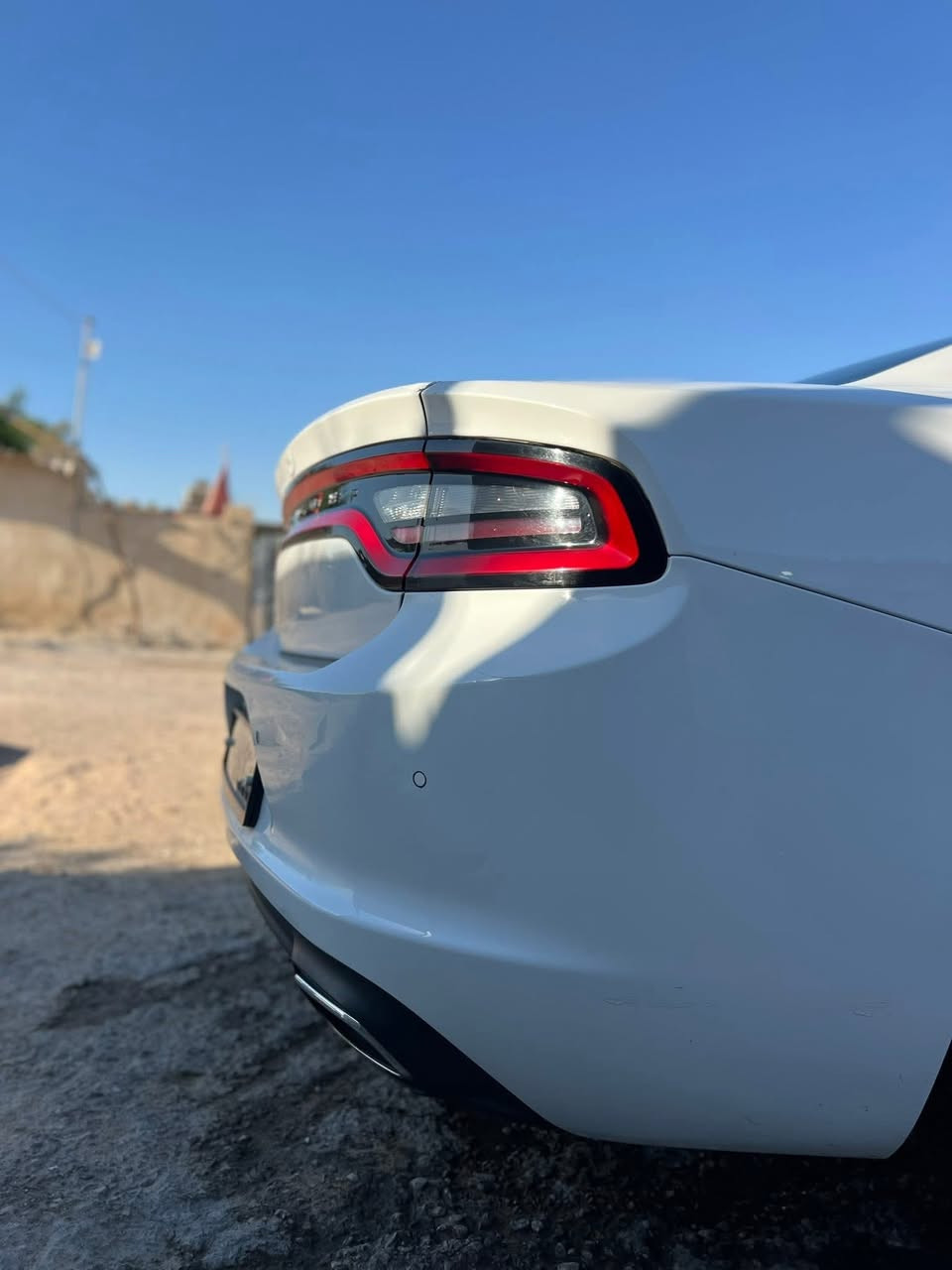 السلام عليكم جارجر 2017اصل سياره كفاله عامه 
ماعده الباب الخلفي بارد اقل الشبر العنوان البصره الربير البترو كيمياويات الرقم ***********
