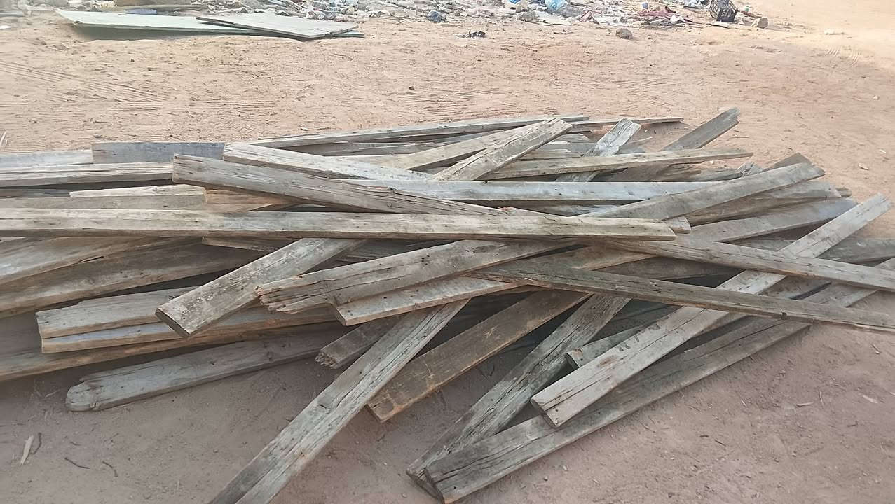 سلام عليكم  ورك 3متر  ورك2ونص ورك مقاصير للبيع. مكان البصره ابو  الخصيب


**إذا كنت صاحب هذا الإعلان وتريد حذفه لأي سبب، رجاءا أرسل رسالة إلى الدعم الفني**