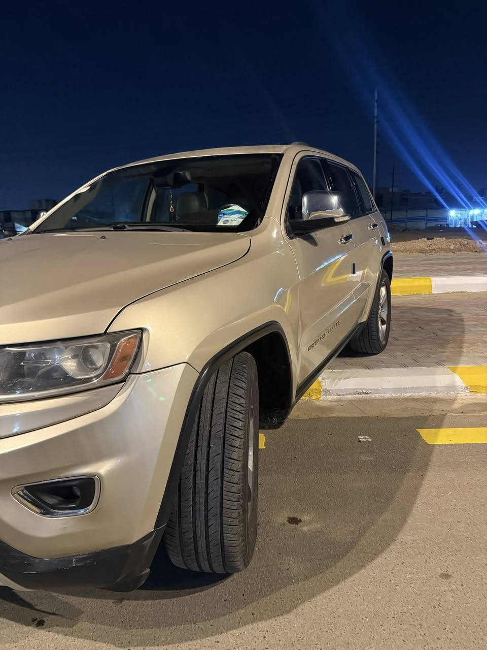 سلام عليكم جيب كران شيروكي لمتدد السياره فول مواصفات واحد علئ واحد السياره رقم بغداد انكليزي تحويل موباشر ثاني
يوم
السياره تخم تاير جديد
تدفئة تبريد
مكينة ستة سلندر 3600
السياره فتحة
كشنات الكل كهرباء
جنطة كهرباء
مكان السياره كربلاء المقدسة
رقم الهات***********
