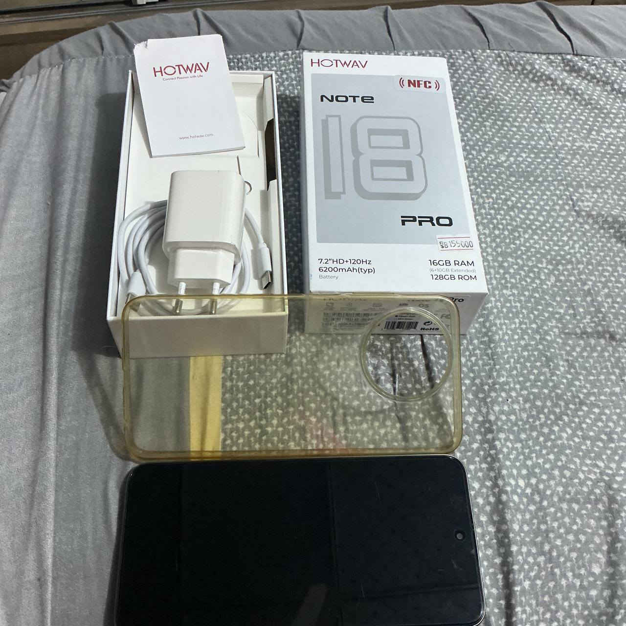 السلام عليكم نوت 18 برو جهاز جديد كلش كامل ملحقاته ويا للبيع او المراوس مكاني ديالى بعقوبه ***********
