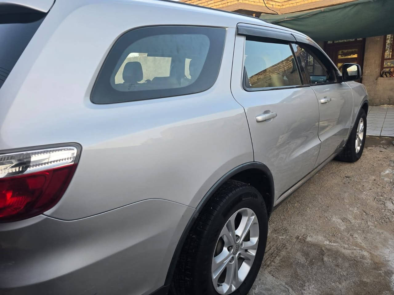 سلام عليكم
دورنكو 11 للبيع جاهزه مكفوله من الفتح وتبديل ما عده رشات صبغ تجميل ما شيه 178 حقيقي 
فول ما عده الفتحه 
بصمة 
بصمت باب
كشن جلد 
تبريد 3 قطع
سبعه راكب
جنطه شفط كهربائية 
الايت زنون
مكينه تبريد حداديه تخم تاير كفاله
رقم بغداد بسم صديقي 
سعر 165 وبيه مجال قليل 
شراي يتصل بالخدمة ***********
