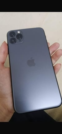 آيفون ١١ برو ماكس • ٢٥٦ • بطارية ١٠٠