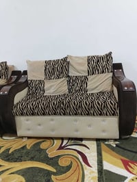 طقم قنفات • جلد فخم • ١٠نفرات