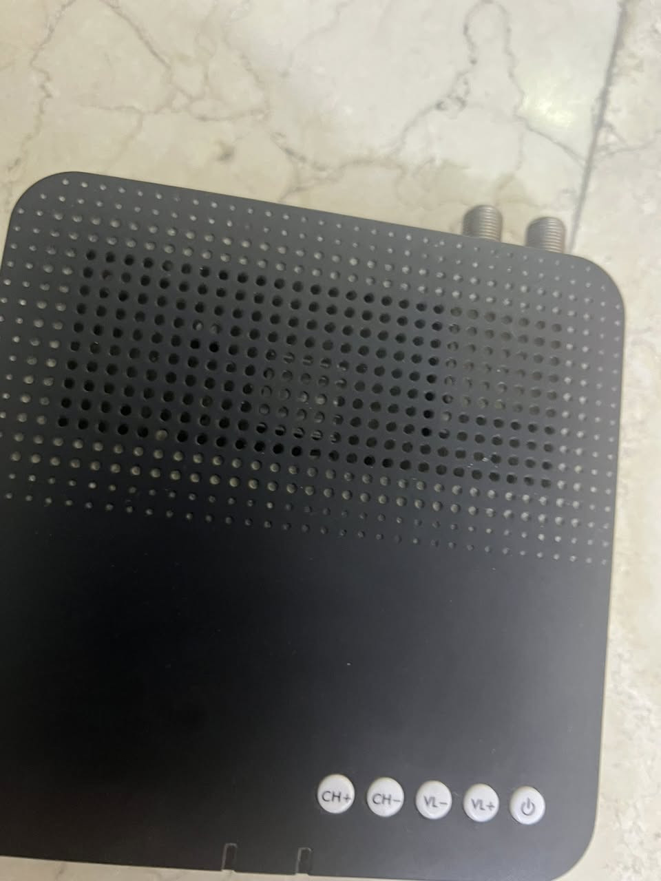 شبكة نجوم الرابعة كامله مستعمله شهرين للبيع سعره ٤٠ الف مكاني بغداد بلديات *********** السعر ٤٠ الف
