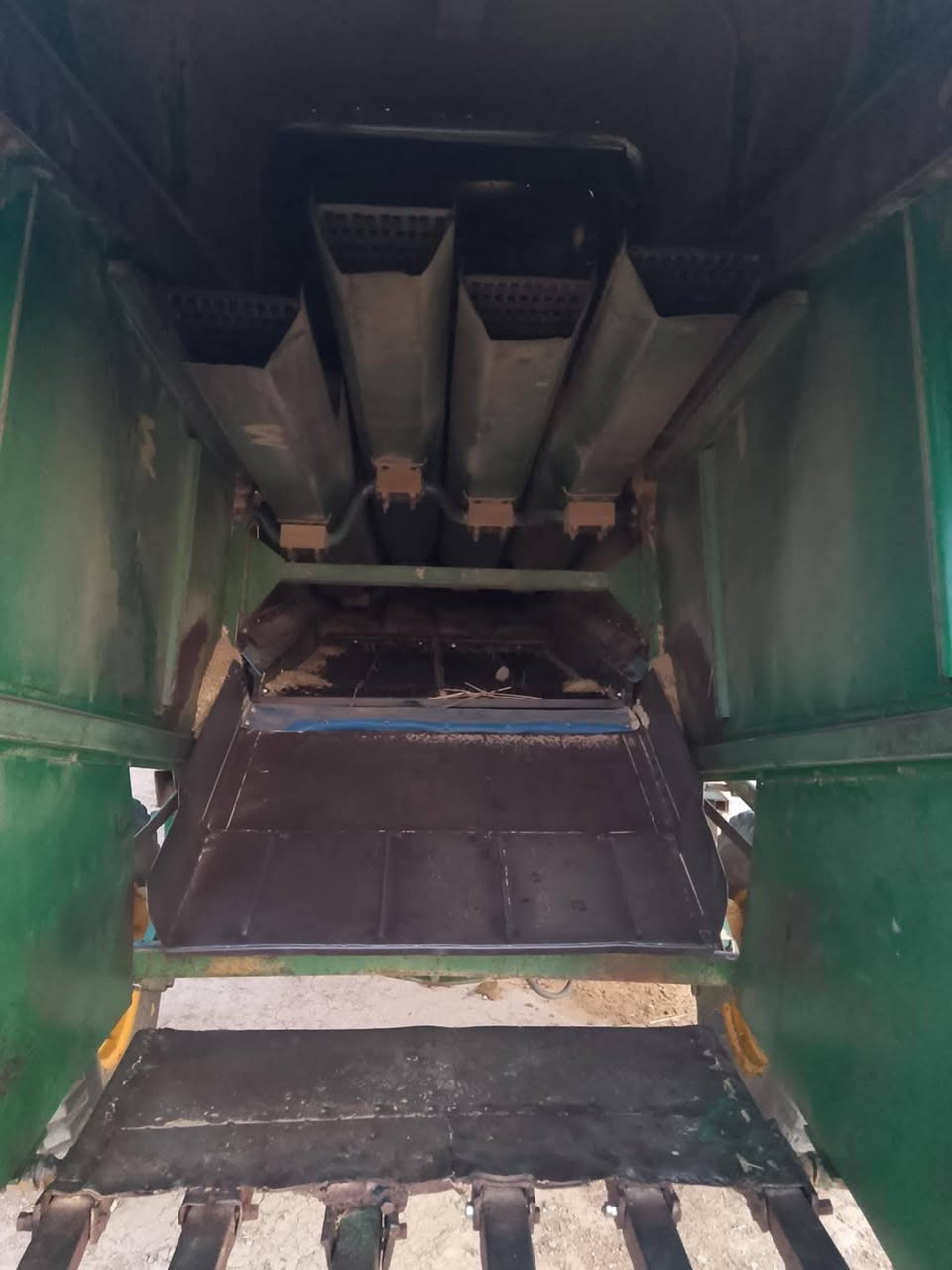 سلام عليكم ورحمة الله وبركاته دراسه موديل 86 جهازه مجهزه بس محرك تعمير 
معمل نضيف داخل خارج نضيف كير اكسن تايرات معمل كهربائيّات كلهن  فول الفول رقم ***********
المكان مخمور القراج كردهاره
