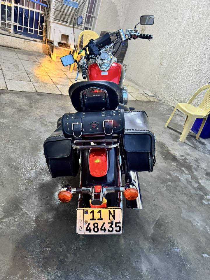 شادو 400 للبيع
رقم بغداد اصولي ، مو دگ لو ترهيم
موديل 1997
الدراجه ما ماشيه بالعراق ، من الرمبه و مخزنه
باسمي و رقمين انگليزي و ملصق و تحويل ثاني يوم
مكفوله من كل شي ، محرك كير و صدر و كهربائيات و كلشي بيها شغال و تايراتها هم جدد من اليابان
بدون صبغ 
كل اضافاتها من جنط و دروعه و جامه اماميه و تجوه و سيبايه خلفية يابانيات اصليات ، ما بيها شي تجاري
موجود الملصق مال اليابان مالتها و صورتها بالمزاد هم مخليهن و تكدر تدگها بالنت و تتاكد
السعر 31 ورقة
مكانها بغداد / الرصافة
للاتصال ***********
