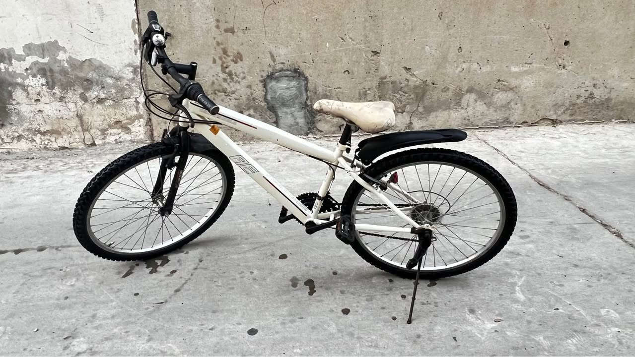 ‎لعشاق بايسكلات الجبلي عدنا بايسكل جبلي حجم 26 دبل كير كدام+ورا نظافه فووول اصلي سعر 110 و بيها مجال‎ Singapore


**إذا كنت صاحب هذا الإعلان وتريد حذفه لأي سبب، رجاءا أرسل رسالة إلى الدعم الفني**