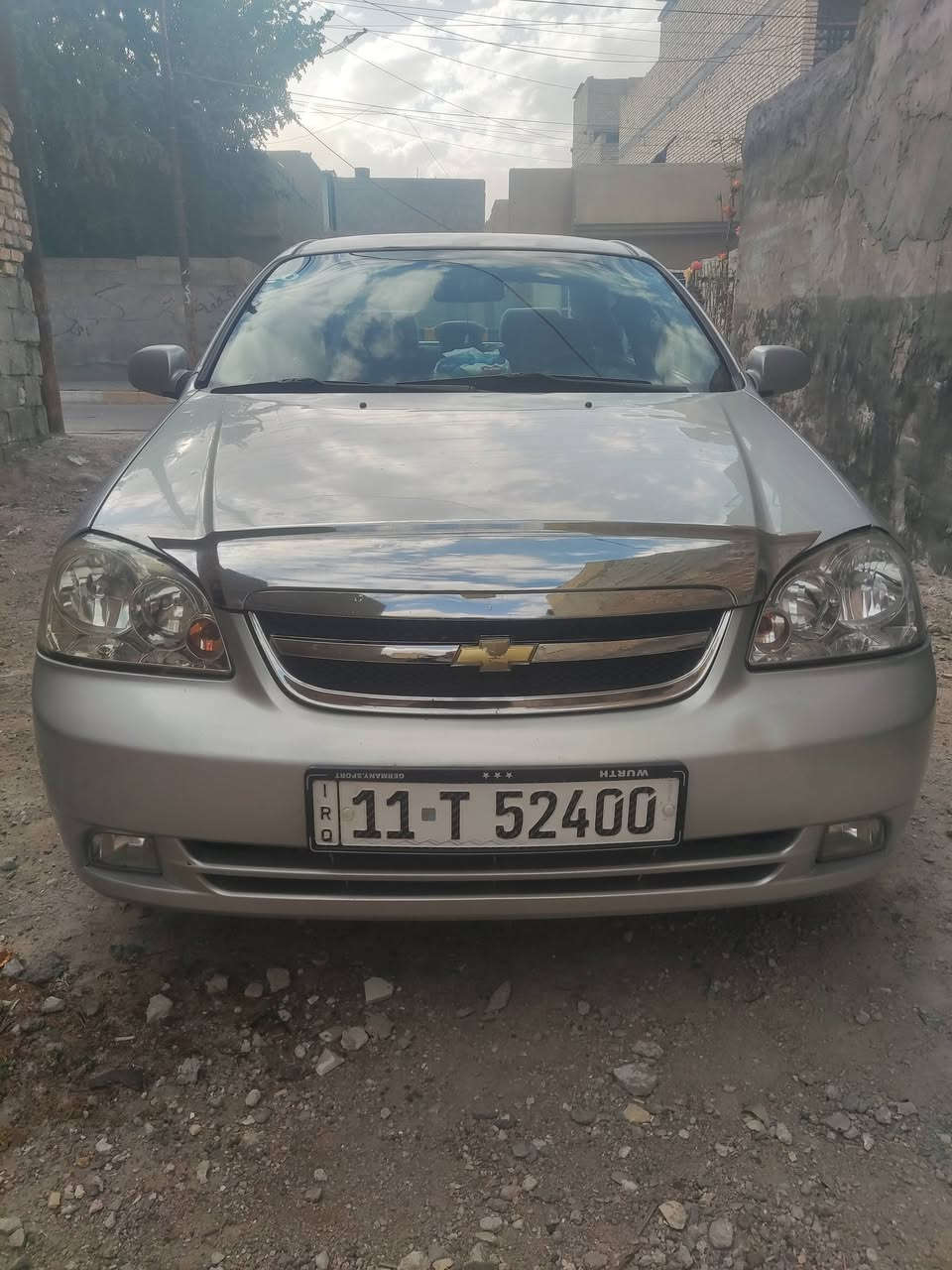 سلام عليكم سيارة فورنزة موديل 2006 سيارة كهربائية كلهة شغالة وكير ومكينه خير من الله تبريد شغال الرقم بغداد خصوصي انكليزي سنوية 2030 السعر 57 ومجال بسيط مكان بغداد سيارة بسمي وشرط التحويل ***********
