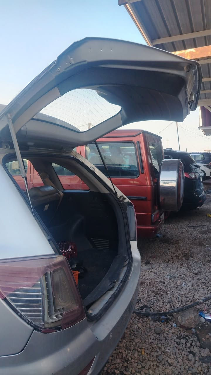 ليفان موديل ٢٠١٦ رقم كربلاء كفالة من الصبغ بس الباب الصدر بي شبر وبارد جاملغ الأمامي تدفئة تبريد شغال مكاني كربلا سعد ٦٨ وبيهة مجال بسيط *********** كير مكينة كفالة تخم تاير حدادية جديد
