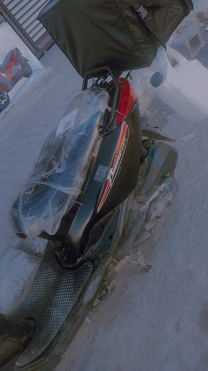 بريز للبيع 700 بيها مجال للشراي نكره سلف بكل وكت مكينه ناعمه لاتبخير ولا تنقيص المكان بغداد البياع ***********
