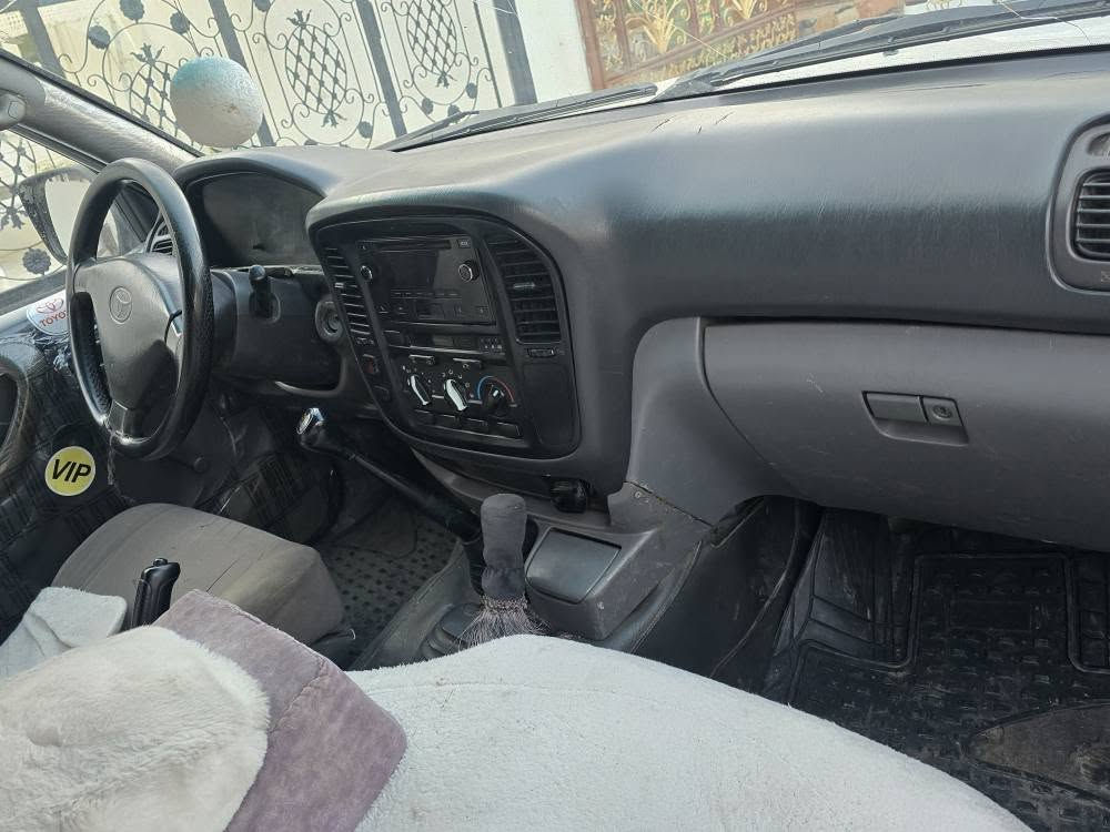 مۆنیکامۆدیل۲۰۰۰ بێ دعەمولێردان سەیارەکە تابڵێی جوانە زۆر توندووتۆڵە بێش ئەکسلە یەک ملیۆن غەڕامەی لەسەرە وای معامەلە بۆکڕیاڕی دەگەڕێنموە 
ژم۰۷٥۱٤۰٤۰٤٥۳
ژم۰۷۷۰۳۰۹۱۰۱۰
شوێن کۆیە أربيل, العراق
