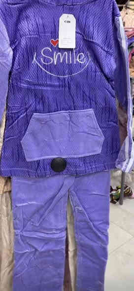 وجبه جديده من التركات البناتي 
عمر 4—-12
فرع الخاجيه شارع 40
***********
