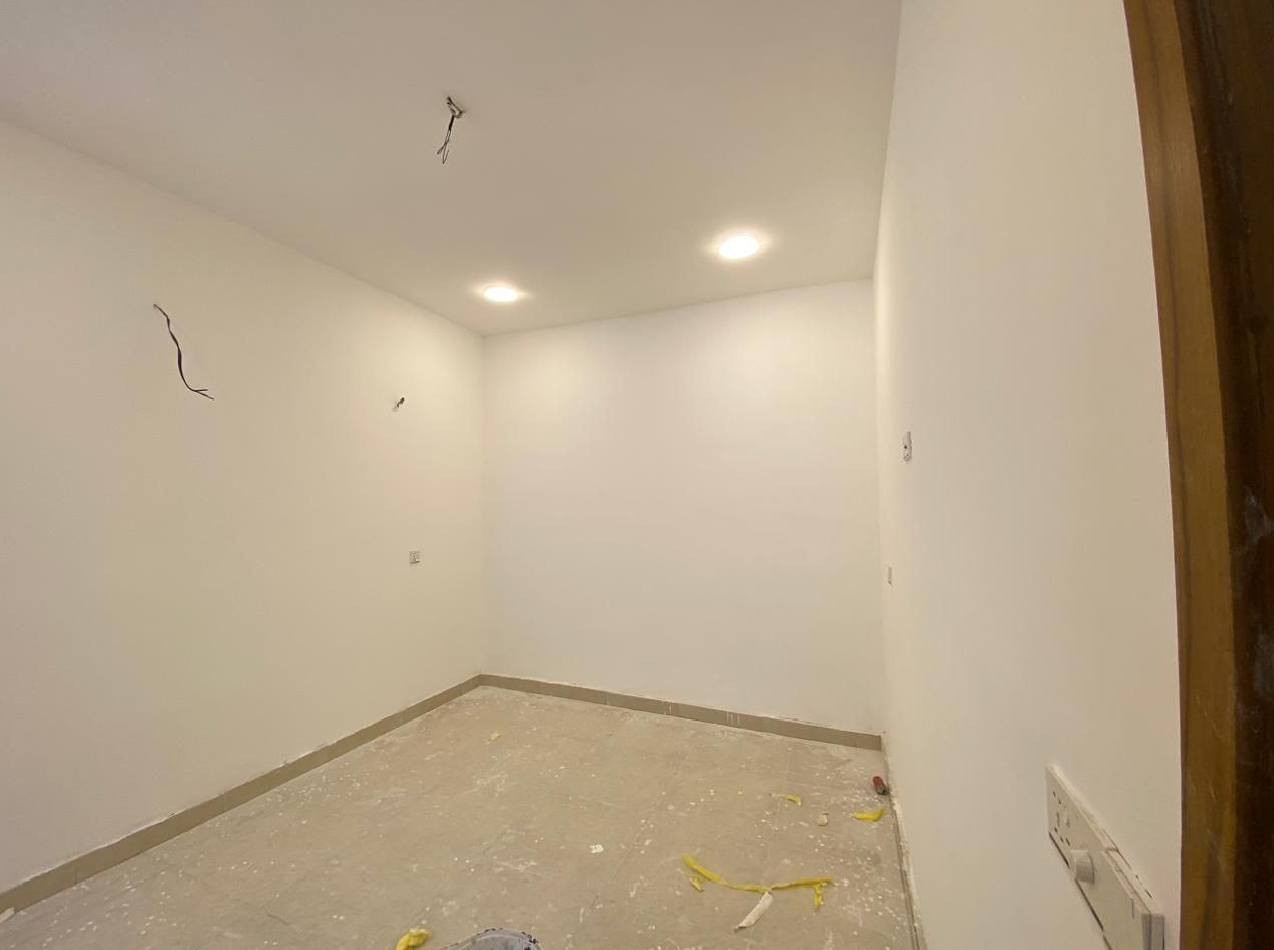 انتاج من شغلي صباغ داخل وخارج وطلس عام ومعالجة رطوبه وعازل اسطح وكافة انواع صبغ عملي فقط بغداد ***********
