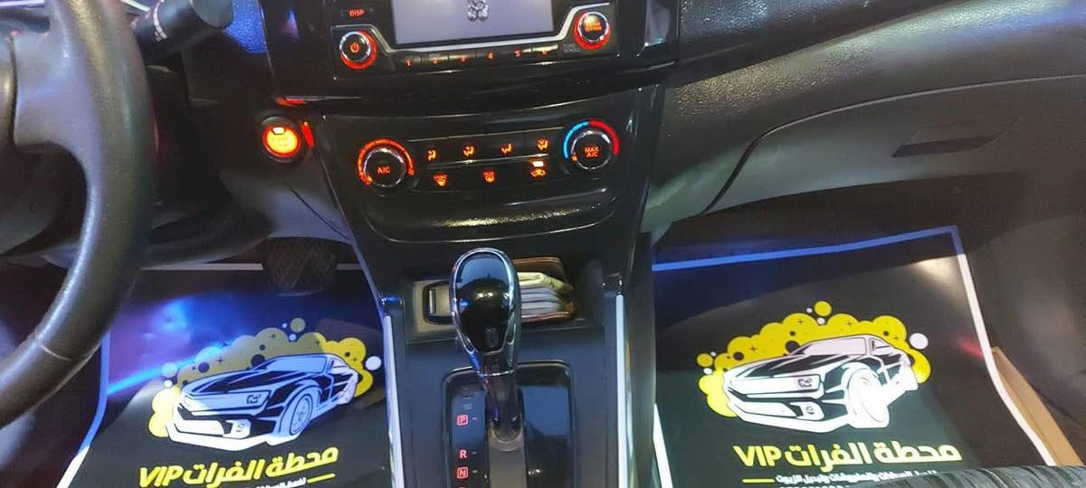 سلام عليكم
سنترا موديل 17 فول بصمه بابتين بصمه فتحه تحكم ستيران حادثه كلش بسيط سياره جاهزه من كلشي صوره الحادث مع المنشور 
السعر 115 وبيه مجال 
***********
