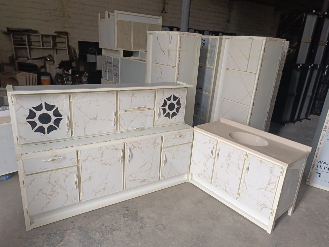 كاونتر مترين ارضي  حجل #ثابت وملحق ديكور #شفقه والسنك متر و ٢٠ مرمر السعر 310 الف


**إذا كنت صاحب هذا الإعلان وتريد حذفه لأي سبب، رجاءا أرسل رسالة إلى الدعم الفني**