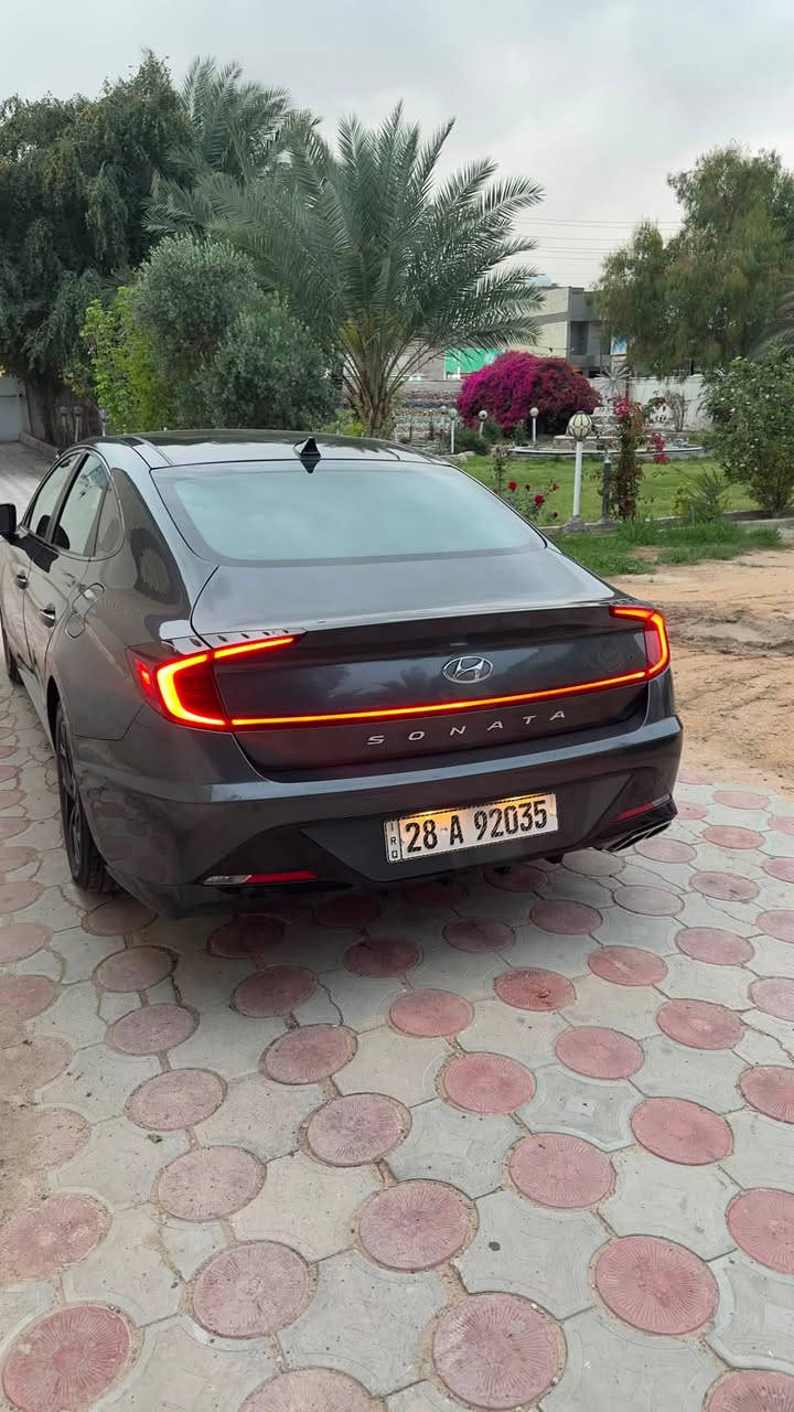 سوناتا ٢٣ فول sel plus
مكينه ٢٥٠٠ ماشيه ٢١ الف 
حادثها جانبي خفيف بدون ايرباك وبدون دواخل بجم كبس 
جاملغ تبديل وصبغ ب البابين بدون دواخل 
معوقين وكاله عامه سعر ١٦٠
***********
