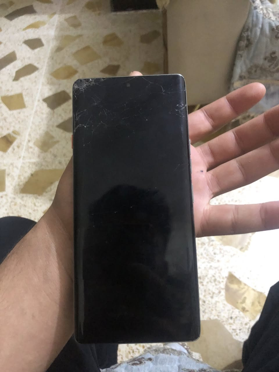 تكنو كامون 40 برو 5G
جهاز عوزه بس شاشه يرهم مرواس اب ١١برو ماكس


**إذا كنت صاحب هذا الإعلان وتريد حذفه لأي سبب، رجاءا أرسل رسالة إلى الدعم الفني**