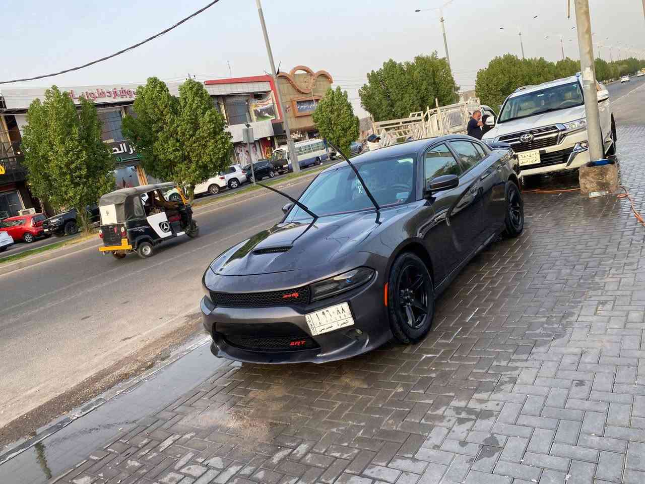 سلام عليكم سياره للبيع 2016 الصور موجوده يمكن بيهه بجم وضربه بل جاملغ الوره فور ويل محوله تو ويل مكينه وكير خير من الله 160 وبيهه مجال  *********** هذا رقم الاستفسار
