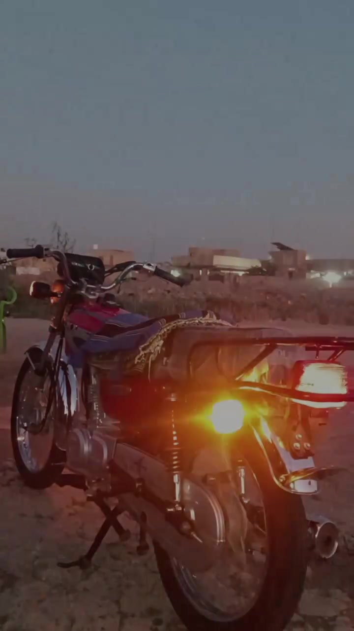 سلام عليكم دراجه نامه متياز 2025
اوراق سكنر دراجه حلوه ونضيفه وما طالعه الدراجه 675 وبيه مجال قليل
الانتصال ***********
