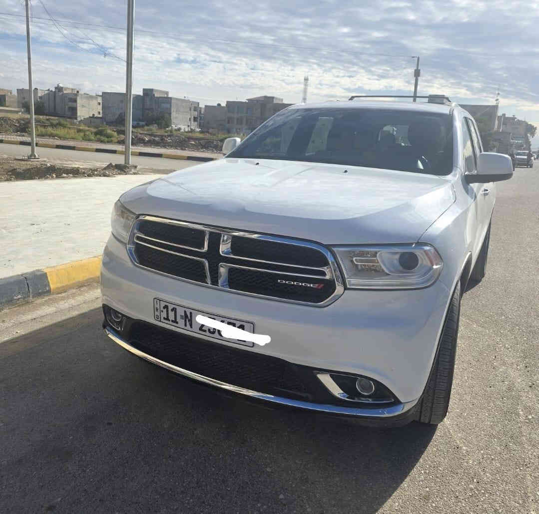 دورنكو خليجي وكالة

موديل 2019 (sxt) 

مكفولة من الحادث عدا منطقتين صغيرة  بارد 

محرك 3600

فتحه سقف

كشنات كهربائيه 

اوتو بريك 

اوتو ستوب

تدفئة في المرايات الجانبية 

كشنات جلد 

مواصفات معروفه 

رقم بغداد انكليزي 

ماشية 100الف كيلومتر

السعرها 290 

اي استفسار اتصال على رقم 

***********

مكان كوت مركز مدينه
