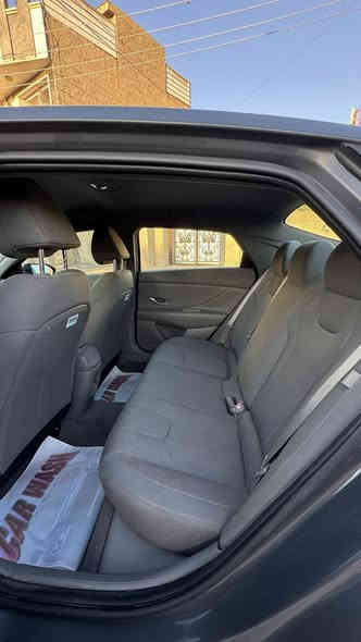 النترا 2024  لون اسمنتي دخول جديد 🇰🇷
ضرر الباب خلف السائق وجاملغ خلفي ( الباب مبدل نفس اللون وصبغ نص الجاملغ الخلفي فقط بدون دواخل نهائياً ) صور الضرر داخل المنشور 
بجم كبس بدون اي ايرباك نهائياً جميع الايرباكات سليمة 
تترقم جميع محافظات العراق عدا الاقليم 
ماشيه 12 الف ميل
محرك 2000 دوش 
المواصفات ⬇️
ردارات 360 درجه 
نظام تحديد مسار مع تنبيه مغادرة المسار
قيادة شبه ذاتيه 
نظام النقطة العمياء في المري الجانبية
رادار امامي 
نظام بريك طوارئ تلقائي 
نظام اوتو ستوب 
شاشة عدادات ديجتال 
شاشة وسطية تدعم ابل كاربلاي وايرلس + اندرويد اوتو 
ثلاث انظمة قيادة ( sport / normal/ smart ) 
ليد امامي + سكن نهاري ليد 
كاميرا خلفية ونظام التوقف الذاتي عند وجود اي جسم  اثناء الرجوع 

السعر   16٫500$ 
للاستفسار   *********** 
مكان السياره : بغداد
