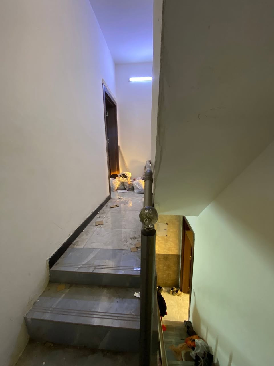 للبيع بيت 50متر للبيع منطقة شهداء البياع شارع المضخة الثاني غرفتين نوم صالة وحمامين الواجهة 5النزال 10
للتواصل 
***********واتساب
