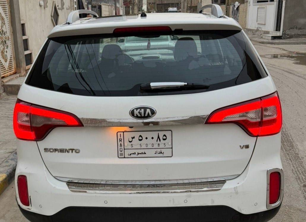 سلام عليكم 
سورنتو 2013 خليجي VIP
فول مواصفات  كويتي اعلى فئة 1/1
6 سلندر 3500
سقف بانوراما 
بصمات تشغيل وابواب
لد امامي خلفي 
داخل جلد قرميدي
كشنات كهربائية وتدفئة
حساسات
زراق لايت 
فور ويل 4×4
رقم بغداد باسمي شخصيا 
سيارة جديدة جدا سعرها معقول بالعافية ع الياخذها 

مكان السيارة بغداد 
رقم صاحب السيارة 
***********

السعر :: اطلبه بالتعليقات يصلك خاص 📩

#ادارة_الصفحه ⚡

ملاحظه / 🔴
مدير الصفحه غير مسؤول عن بيع وشراء واصوليات السياره نحن صفحه لعرض السيارات فقط.
