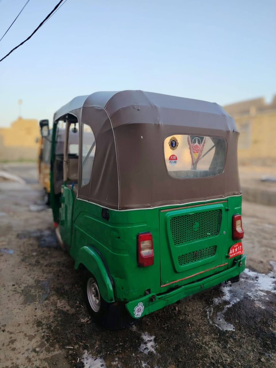 السلام عليكم تكتك لبيع موديل واحد وعشرين مستعجل عل بيع مكلف بل نشر وبخدمت الشراي
👈***********
