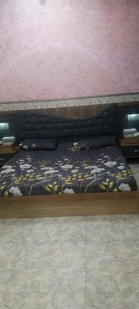 غرفة نوم • ديكور • للبيع