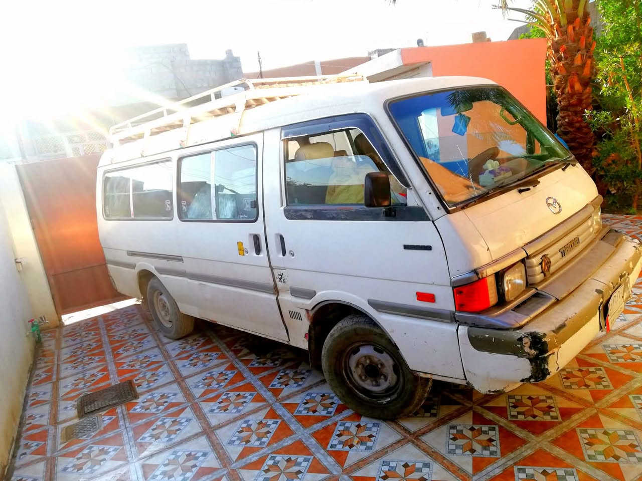 السلام عليكم كيه مازدا ١٤ راكب موديل٩٢ اكسل ومكينة وكير مكفولات مكينة ونجي  خير من الله رقم انبار تحويل  شوكت متريد بيها ملاحظات بسيطه مكانها ديالى بعقوبة تقاطع السادة *********** سعرها٣٠ وبيها مجال
