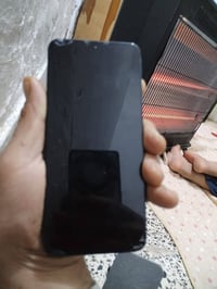 جهاز هونر x8نضيف كلشي ما عايزة بس شاشة السعر 35 -07709517320