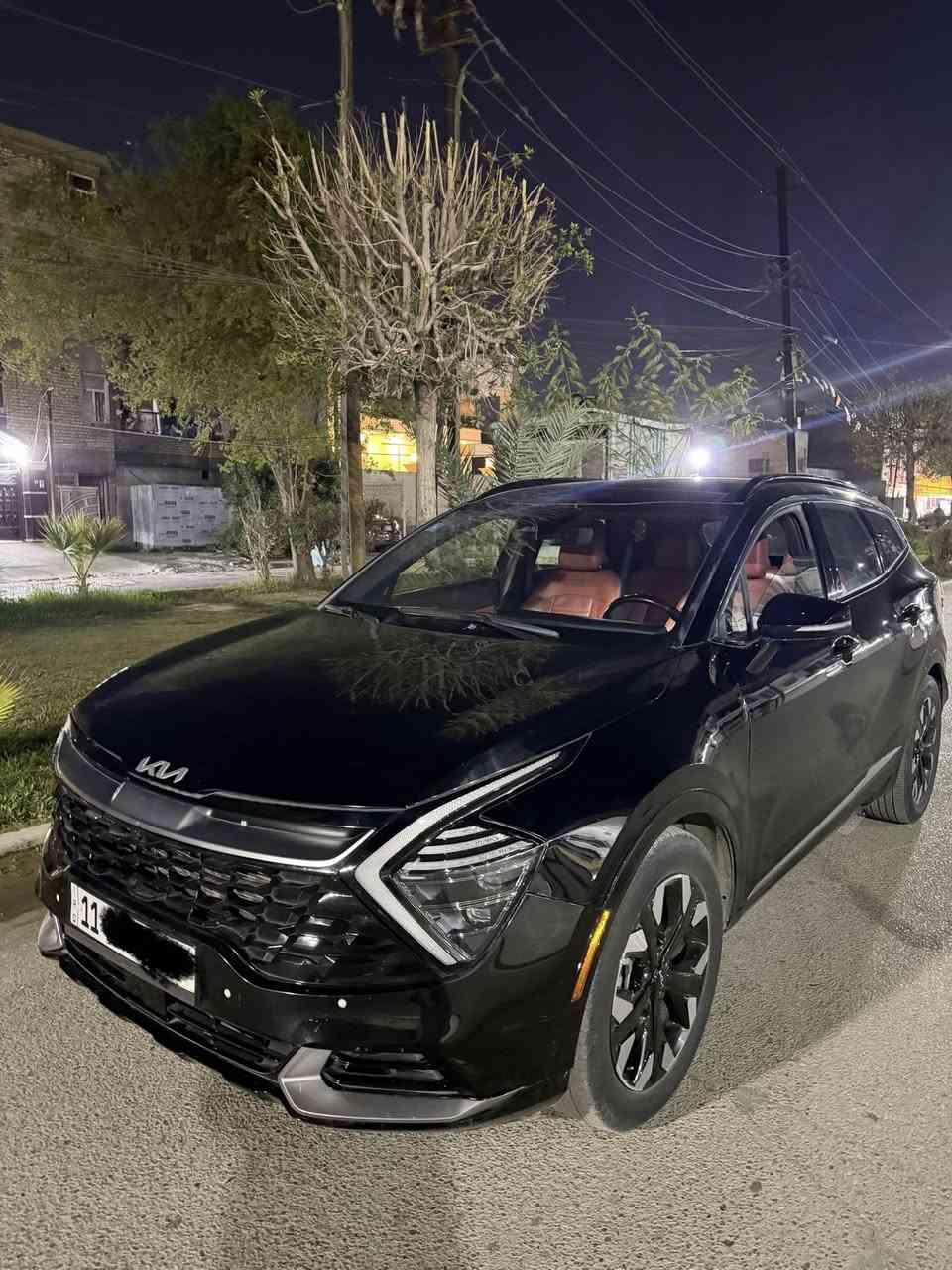 سبورتج 2023 اكس اس برستيج رقم بغداد الجديد بأسمي
وارد امريكي وصور الحادث مرفقة صبغ قطعتين بدون دواخل 

المواصفات : بصمة / بانوراما / جنطة كهرباء / 6 كامرات / خزن ميموري بلكشن/ تشغيل عن بعد / شاشة ديجتال / جلد / كراسي كهرباء / تدفئة كشنات تبريد كشنات وتدفئة ستيرن / اطفاء ذاتي / شاحن وايرليس / هندبريك دكمة / حساسات / قطعتين تبريد / مود درايف / LED امامي وخلفي / محرك 2500 / مانع انحدار /  اوتو هولد / مانع انزلاق / رادار امامي / رادار جانبي وخلفي 
ماشيه 50 
 السياره فول واحد على واحد ومعروفة مواصفات البرستيج
السعر ١٩٥ قابل للتفاوض
للتواصل والاستفسار :***********
