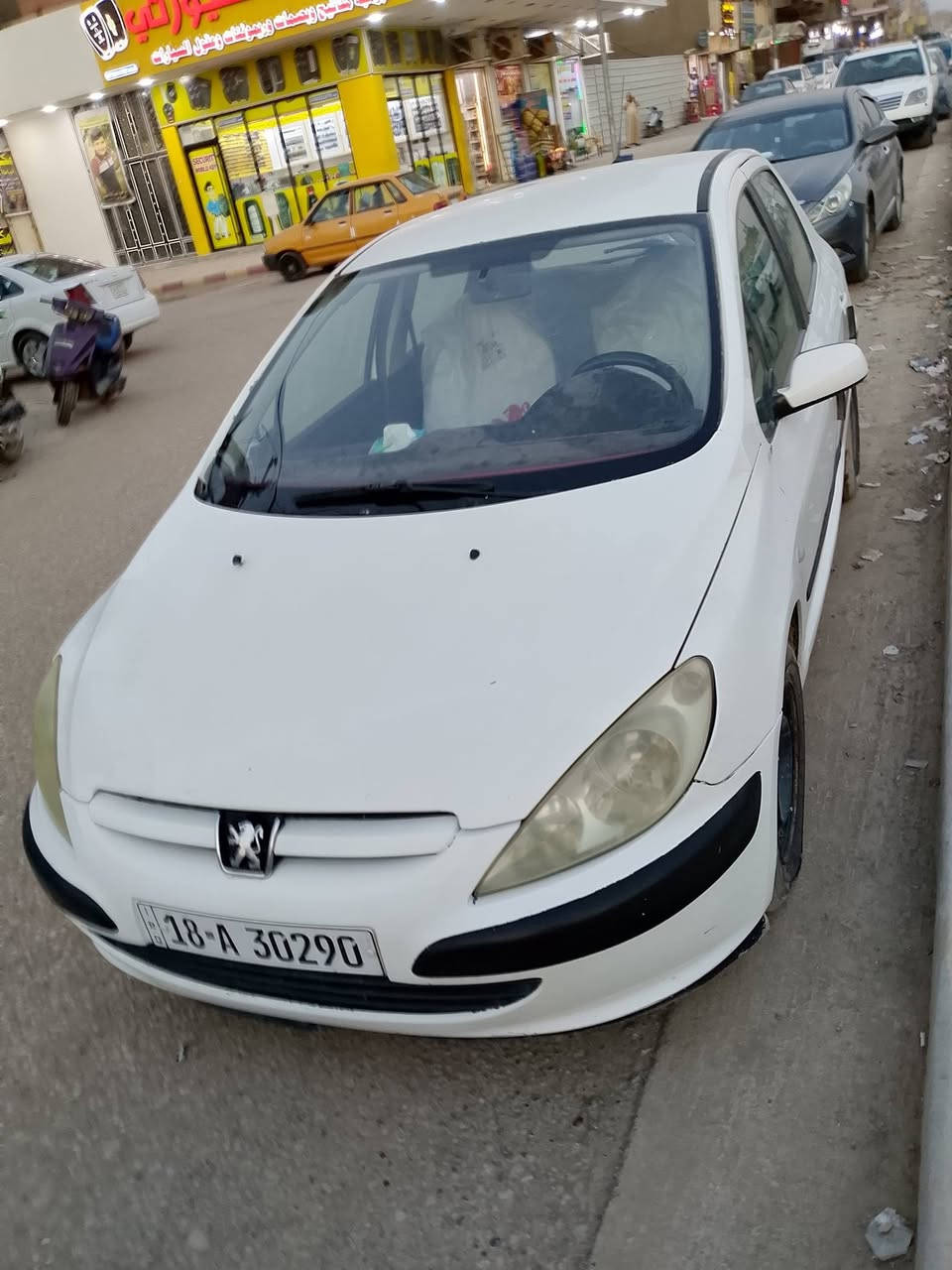 بيجو فرنسي مديل 2005 كير ومكينه وتبريد وحداديه مكفولات مابيهه صبخ السعر 52 وبيهه  مجال المكان حله نادر الثانيه الرقم ***********
