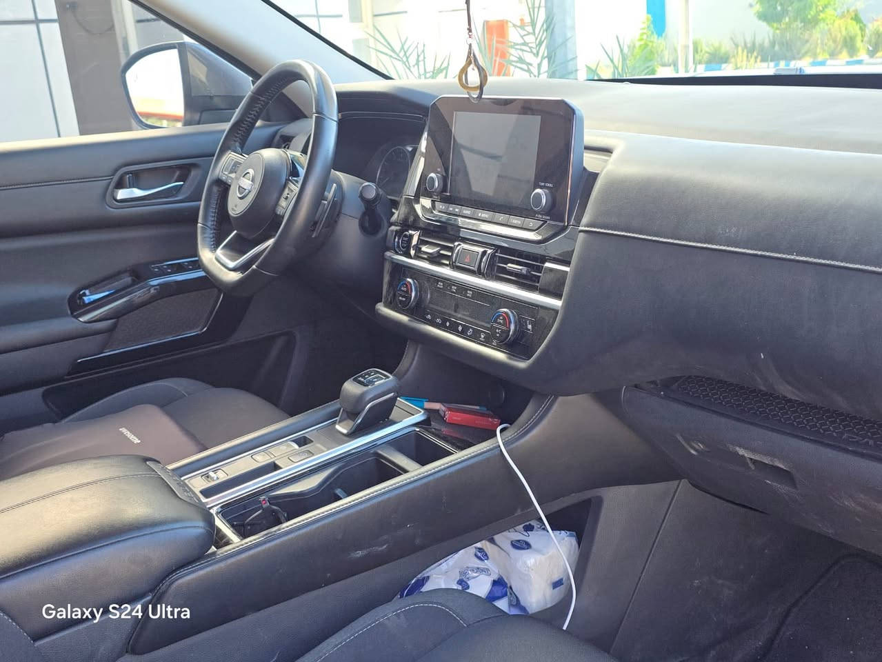 السلام عليكم نيسان باثفاندر 
موديل ٢٠٢٢ 
مواصفات SV 
١ قطعة صبوغ بونيد ايرباك ستيرن طاك مرجعي سستم
رقم السليمانية
رقم الشاصي 5N1DR3BA7NC216024
مكان كلار 
رقم الصاحب ***********
سعر ٢٣٠$
