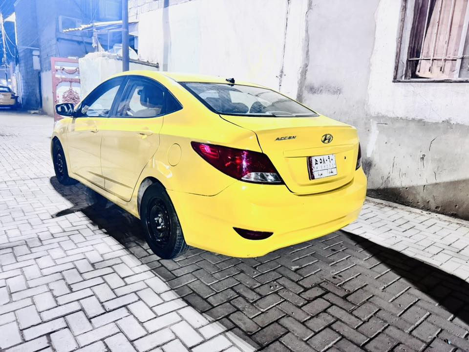 اكسنت أمريكي 2016

مكينة 1600

كير محرك صدر امامي وخلفي كله جديد

دوشمه جديده

رقم بغداد وباسمي تحويل ثاني يوم

حادث كلش خفيف ربع جامرلغ خلفي وشويه من الصندوق 

بدون حوض 

ايرباك سليم

السعر 77بيه مجال قليل

بغداد العبيدي 

***********
