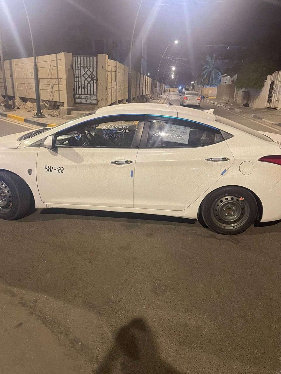 السلام عليكم
#الالنتر2013اصل_بانزين
ادوات ادوات 
كصة جنطه 
محرك حداديه 
تبريد ثلج
تخم تايرات
كير محرك مكفول
تحكم ستيرن 
السياره جاهزه مال جناي مابيه نقص برغي 
متومه شرط الحاسبه 
#السعر_54_ورقه_وبيه_مجال
للاتصال// ***********
