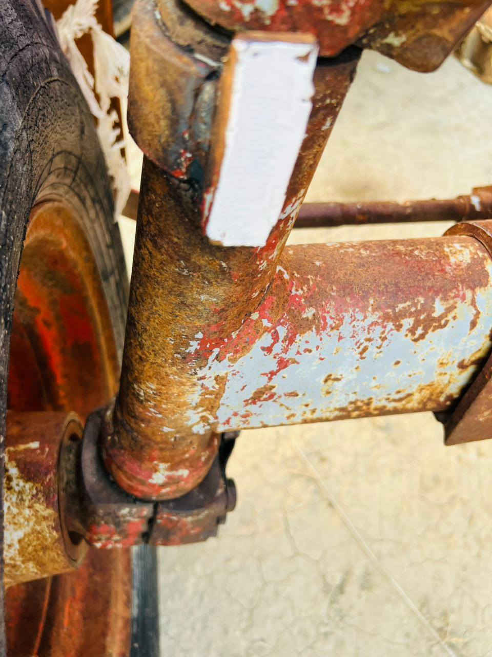 للبيع عنتر موديل 1986 مكينة جديدة بريك تخم ثكال امامي خلفي كهربائيات شغاله باتري جديد نكره سلف كير ومحرك واكسن وجهاز هودرليك مكفولات مكينة جديدة خير من الله أي نقص ما بيه السعر 3500 وبيه مجال بسيط المكان بابل قرب الخط السريع للأستفسار ***********
