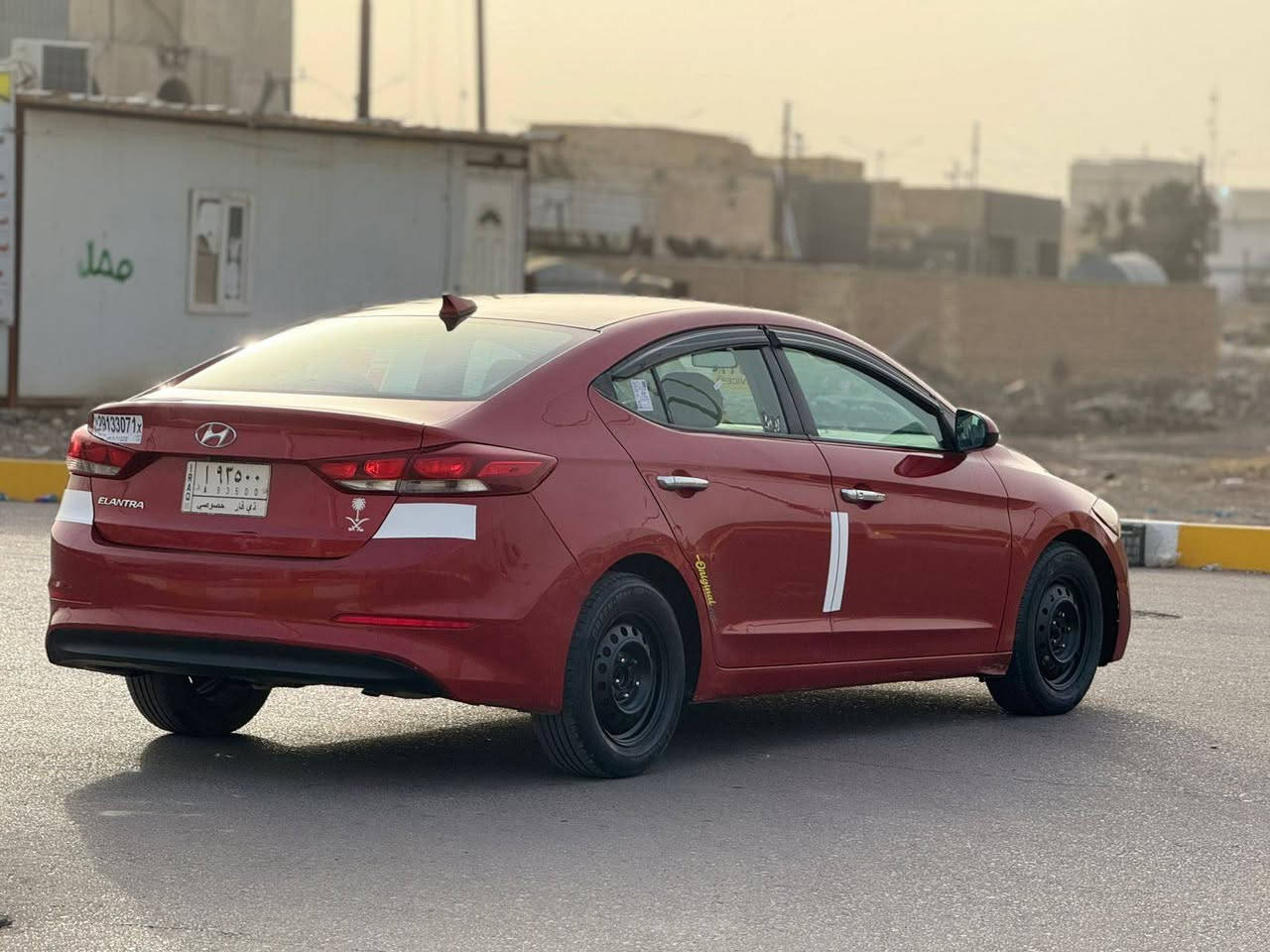 السلام عليكم رمضان كريم
هونداي النترا 2017 وارد أمريكي حادثها بنيد مبدل وصبغ الداير الخلفي الأيسر محرك 2000 دوش مواصفاتها شاشه كامره تحكمات بروجكتر رادار جانبي بصمه وبعد بيها مواصفات سياره جاهزه للأخير السعر 108 مكان السياره ناصريه ***********
