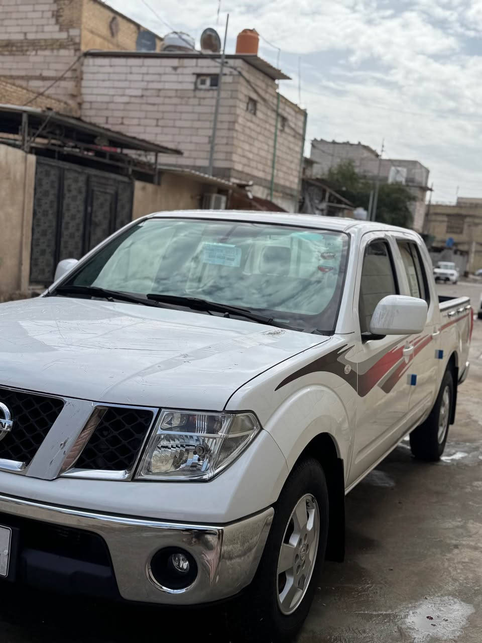 نيفاره 2011 وتماتيك  رقم اربيل الجديد سياره جاهزه من كلشي ونضيفه ما بيهه نقص مكاني بصره بيهه شويه صبغ بجاملغ الخلفي ويم الدعاميه الكدام كد شبر *********** السعر 113 وبيهه مجال قليل البصرة, العراق
