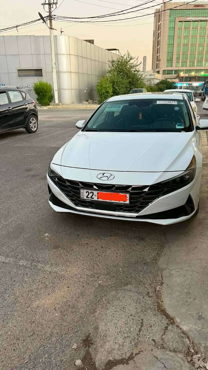 مكلف ب نشر
للبيع فقط
 لنترا 2022 لمتد وارد امريكي
 فول الفول يعني واحد علا واحد   
 لون ابيض رقم اربيل دولي 
هزه وفحص ورقم جديد
تخم تاير وباتري جديد
 الداخل اسود
 السياره حادث جاملغ وخشم البوند صفحة النفر 
 السياره جديده ماشيه 75الف k
 مواصفات لميتد limited
١-بصمة تشغيل 
بصمه ابواب وصندوك
تشغيل عن بعد
٢-فتحة سقف ( سلايد روف ) 
٣-محرك 2000 Doch دوش المرغوب 
شرط لا صرف ولا نفخ ولا مفتوح
شرط بانزين عادي بدون دفانز
٤-كاميره امامية خلفية دوارة
٥-رادارات 360 درجة ( امامي جانبي خلفي ) تمنع التصادم الامامي والجانبي والخلفي
٦-التحذير عند فتح الباب 
٧-تحكمات ستيرن 4 جهات 
٨-دشبول شاشة 4 وضعيات للعدادات
٩- 3 وضعيات قيادة ( عادي سبورت ذكي ) 
١٠- مثبت سرعة ذكي ( التحذير عند مغادرة المسار )
‏١١-Auto Hold التوقف لفترات قصيرة
١٢-الهاند بريك بصمة
١٣-شاشة بلازمة حجم كبير لمس تدعم نظام الابل كار بلي والاندرويد اوتو بدون كيبل يربط التلفون واير ليس و GPS  
١٤-شحن واير ليس 
١٥-ويل كب ١٧ مميز 
١٦-نظام الصوت Bose عدد السماعات 8 
١٧-تشغيل عن بعُد 
١٨-المراية الجانبية كهرباء اشاير بالمري 
١٩-اضواء ترحيب عند الاقتراب 
٢٠-لايت لد 3عدسات وسكنات لد 
٢١-كشنات جلد السايق كهرباء 
٢٢-نقطة عمياء
٢٣-تدفئة بالكشنات
٢٤- لد متغير الالوان 12 لون على طول الدشبول
٢٥- كير اوتماتيك و S وعادي ٨ نمر
٢٦-تحديد مسار وقيادة الية والسياقة على خطوط الشارع في حال الاجتياز تنبهك
٢٧- مانع انزلاق ومانع تصادم
السيارة بعد بيها هواي مواصفات  ورجاءا لاتقارنها ب se والsel السيارة فووول لمتد
مكانها موصل ايسر
شرط التحويل
***********
