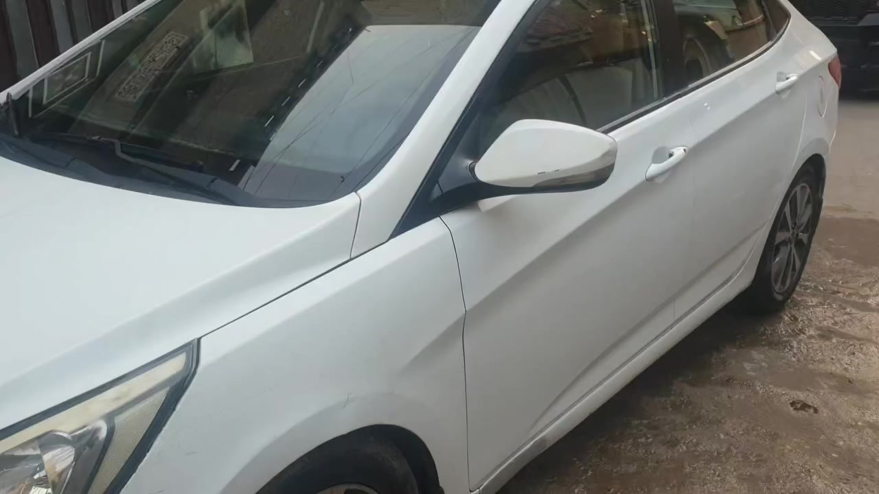 هونداي اكسنت 2016 خليجي السعر 102 مواصفات يسمونه بلو سنويه بسمي كير محرك تبريد حلوه ناعمه صدر جديد الكشر بيه ملاحظات بسيطه موظحه بلصور مكاني بغداد الحريه *********** بي واتساب
