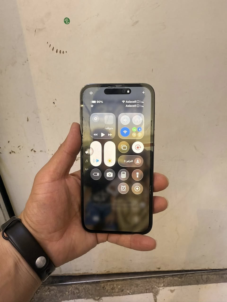 14 برو ماكس ذاكره 256 جهاز كلش نضيف ممفتوح ابد. دبل سمكارت بطاريته 93 فقط مكسور الضهر  لون بنفسجي سعره 750 قفله 
*********** مكاني اابنوك
